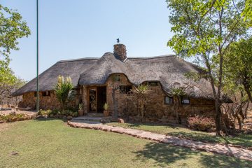 Ant's Hill, Family Cottage