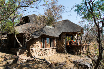 Ant's Hill, Family Cottage