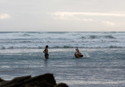 1.-2.11. Hermanus. Baden in der Brandung.