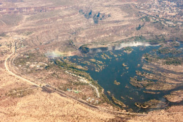 13.7. Über den Victoria Falls