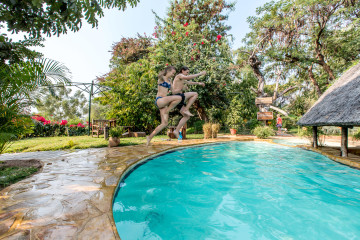 22.-24.7. Tambuti Lodge - Pool