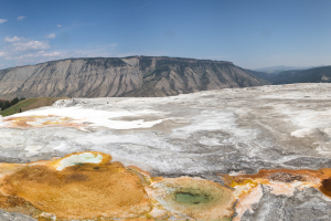 19.7. Mammoth Hot Springs - Main Terrace