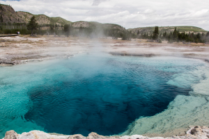 21.7. Biscuit Basin - Sapphire Pool
