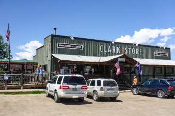 2.8. Clark Store