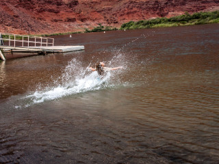 6.-7.8. Lee's Ferry
