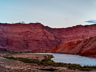 6.-7.8. Lee's Ferry