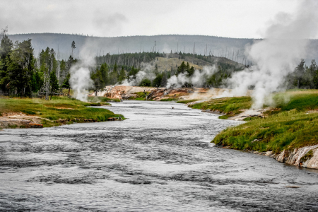 Yellowstone: Firehole River