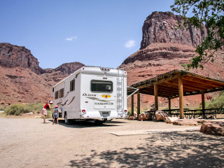 Big Bend Campground am Hwy 128.