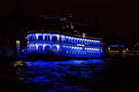 1.12. Lichterfahrt im Hamburger Hafen