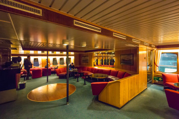 11.2.: Hurtigruten mit der MS Lofoten