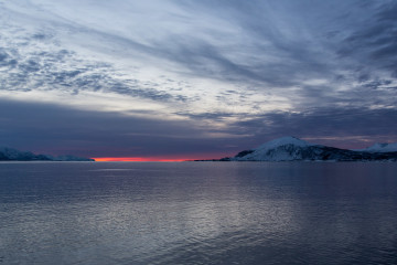 12.2. Hurtigruten, Harstad-Svolvaer, Sonnenuntergang