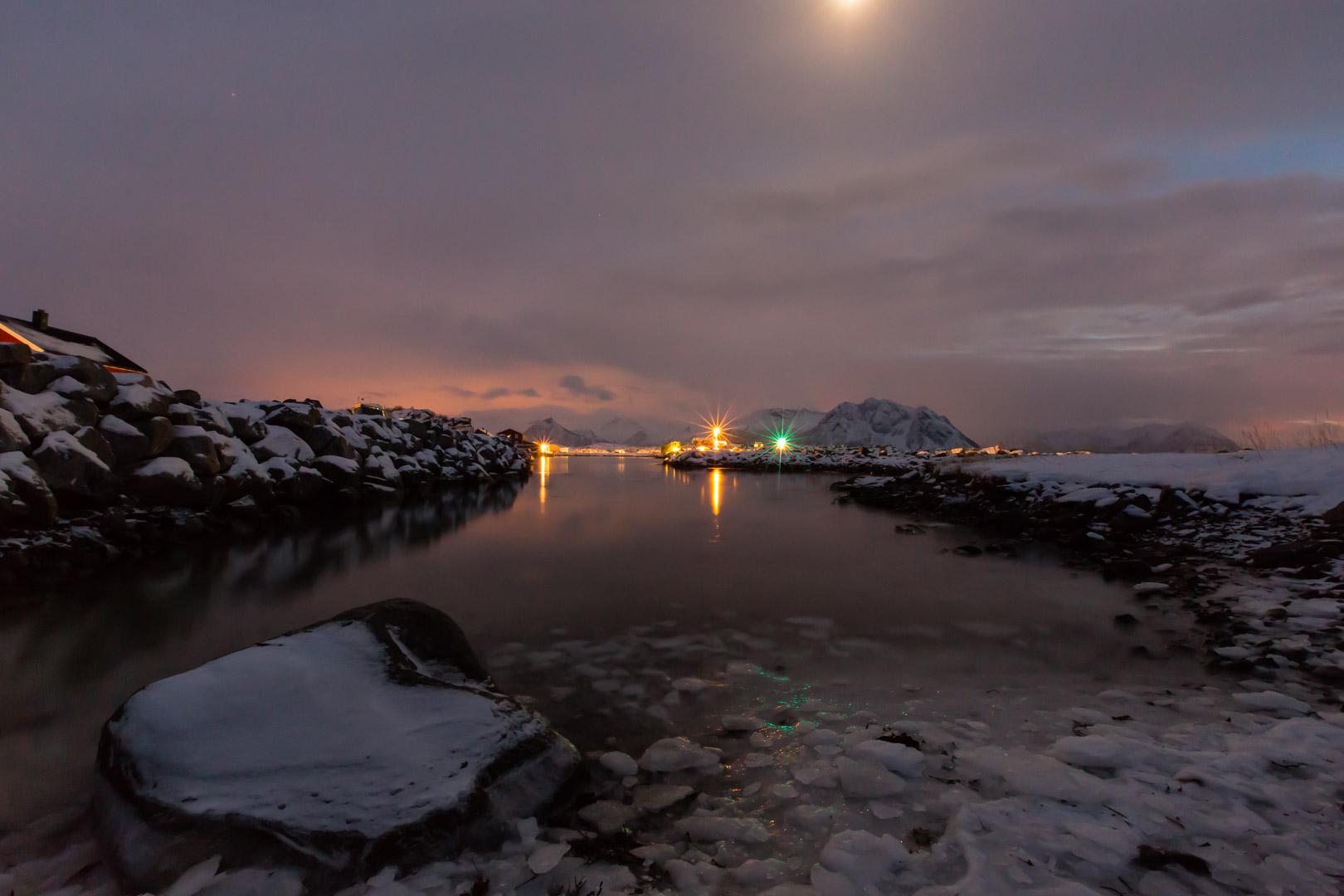 16.2. Laukvik - Hafen bei Nacht