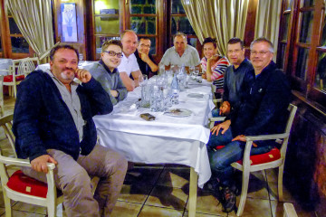 14.11. Abschlussessen im Hotel - Serdar, Sebastian, Adrian, Bruno, Adam, Birgit, Michael, Michael