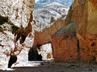 Death Valley: Natural Bridge Canyon.