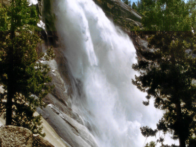 Yosemite: Nevada Falls vom Mist Trail aus.