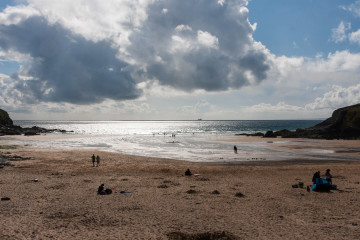 6.8.: Poldhu Cove