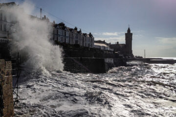 6.10. Springflut und Sturm in Porthleven