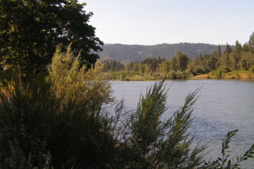 Süd-Oregon: Griffin County Park am Rogue River