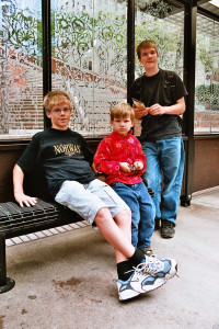 Seattle - die 3 Kids freuen sich, wieder in der Zivilisation zu sein.