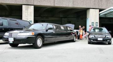 Ankunft in Vancouver: wir gönnen uns 6 eine Limo ;-)