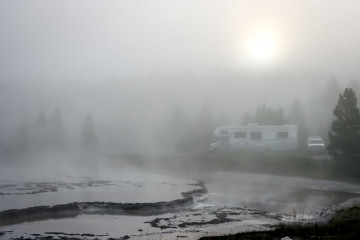 Yellowstone: Der Great Fountain Geyser bricht aus ;-)