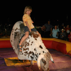 Cody: Kids-Rodeo ;-)