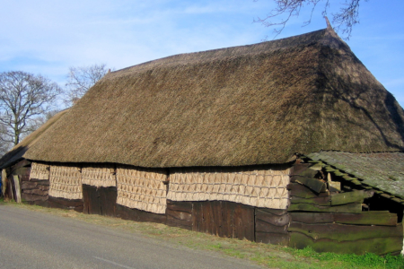 „Flechtkunst“ am Bauernhof