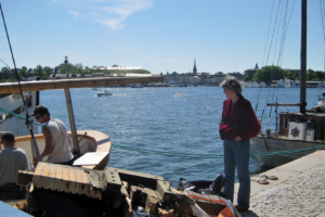 Schöne alte Schiffe im Hafen