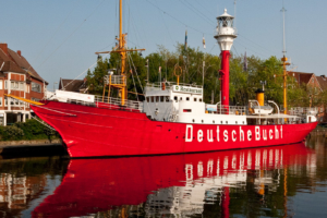 1.5. Emden: Museumsschiffe im alten Hafen