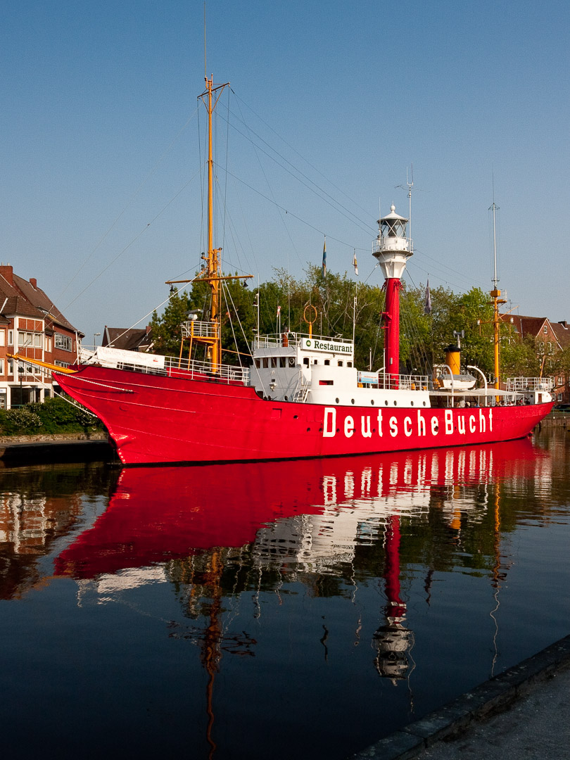 1.5. Emden: Museumsschiffe im alten Hafen