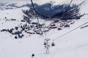 24.3. Belle Plagne von der Gondel aus.