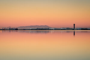 21.10.2016 - Flughafen Oakland, von San Leandro Marina aus. (27s @f/8)