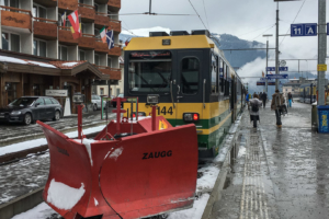 28.2.2017 - Wengernalpbahn mit Schneepflug
