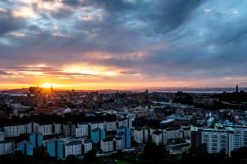 10.9.2016 - Blick von Arthur's Seat auf Edinburgh