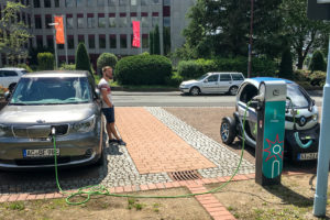 5.6.2017 - mit dem KIA nach Siegen: Weitere 100 km ... Laden bei Innogy (schw....teuer)