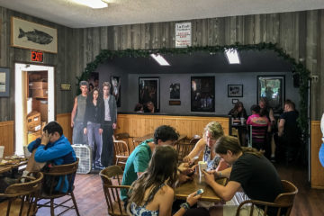 9.8.2017 - Twilight Cafe, La Push Rd @ Mora Rd