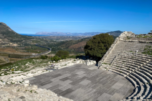 10.10.2020 - Fahrradtour nach Segesta. Griechisch/römisches Amphitheater