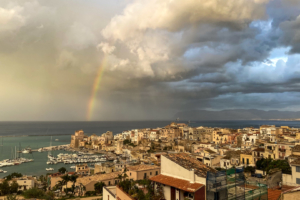 12.10.2020 - Regenbogen über Castellammare