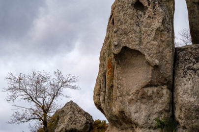 25.10.2020 - Fahrt nach Lipari. Rocche dell'Argimusco: das halbe Gesicht