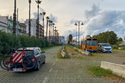 25.10.2020 - Fahrt nach Lipari, Zufahrt zum Siremar Office 😳 25.10.2020 - Fahrt nach Lipari, Zufahrt zum Siremar Office 😳