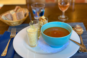 16.8.2020 - Belohnung: Soupe de Poisson im Le Hangar du Pecheur :-)