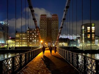 31.10.2021 - Glasgow, Spaziergang am Clyde, South Portland Street Suspension Bridge