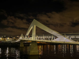 31.10.2021 - Glasgow, Spaziergang am Clyde, IFSD Tradeston Footbridge