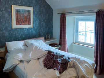 6.11.2021 - Loch Leven Hotel, Ballachulish, Room 9