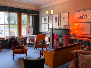 6.11.2021 - Loch Leven Hotel, Ballachulish, Library