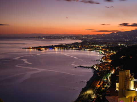 18.11.2022 - Taormina, Sonnenuntergang über Naxos