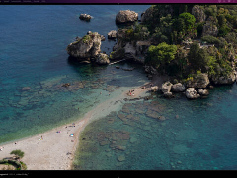 18.11.2022 - Taormina, Isola Bella - Details bei 200%