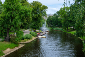 23.7.2025 - Stadtrundgang Riga, Stadtkanal