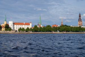 24.7.2025 - Riga, Kanal- und Flusstour, Skyline der Altstadt