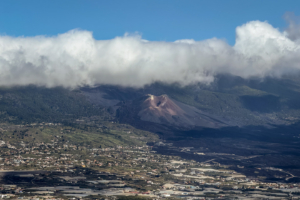 7.3.2026 - Mirador el Time, Blick auf den Krater Tajogaite (Ausbruch 2021)